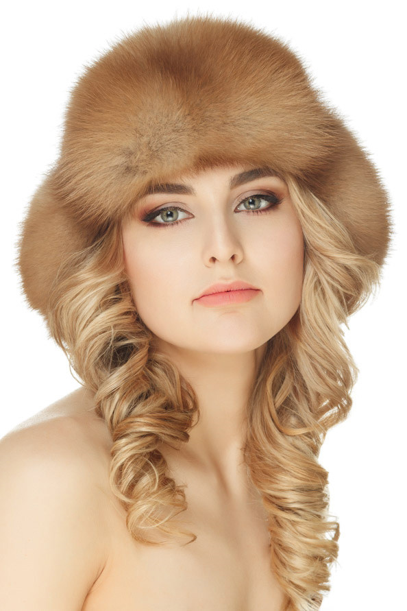 Véritable chapeau de fourrure de sable russe